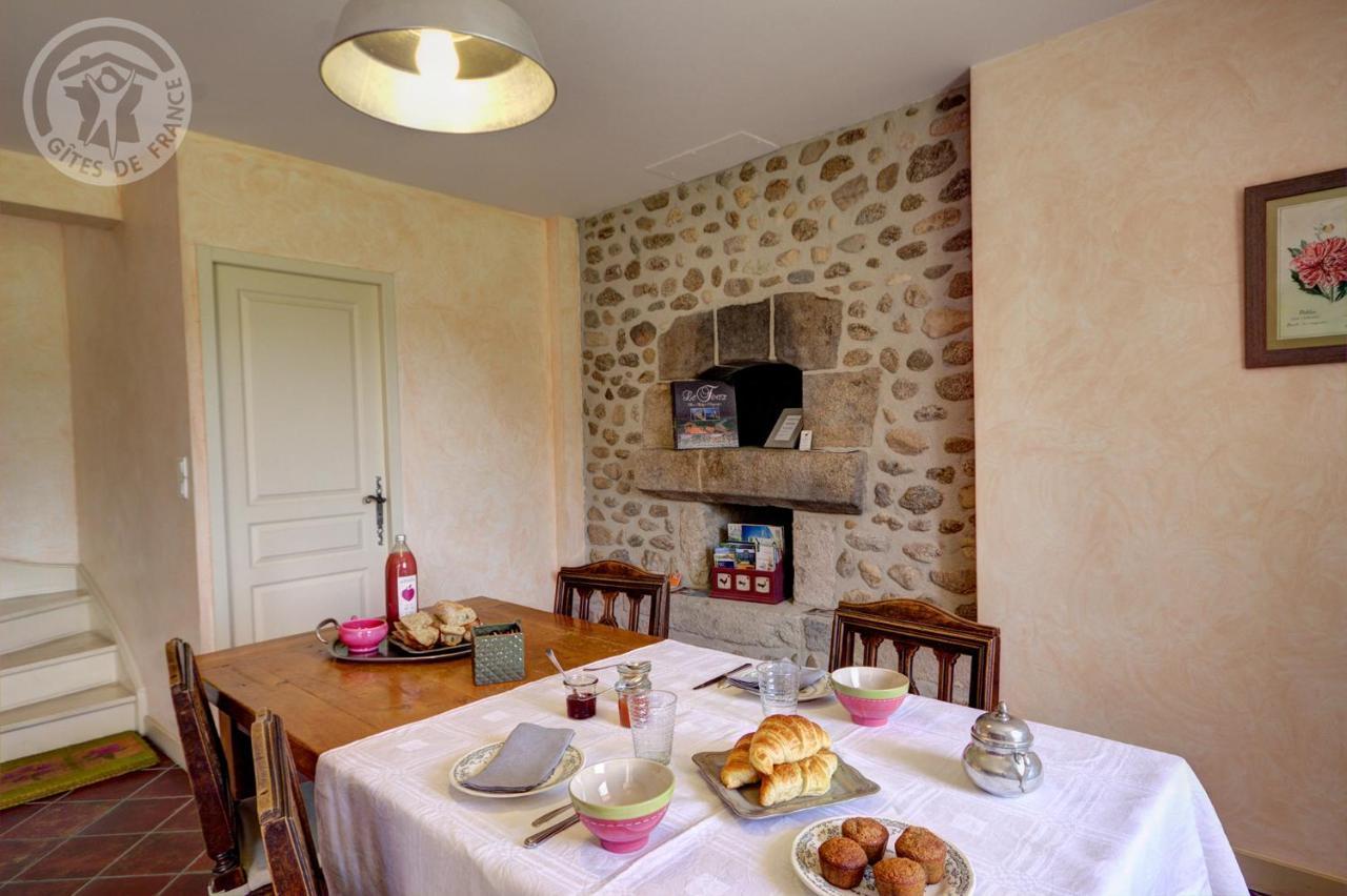 Chambres D'Hotes Ondine Et Igor Saint-Marcellin-en-Forez Buitenkant foto